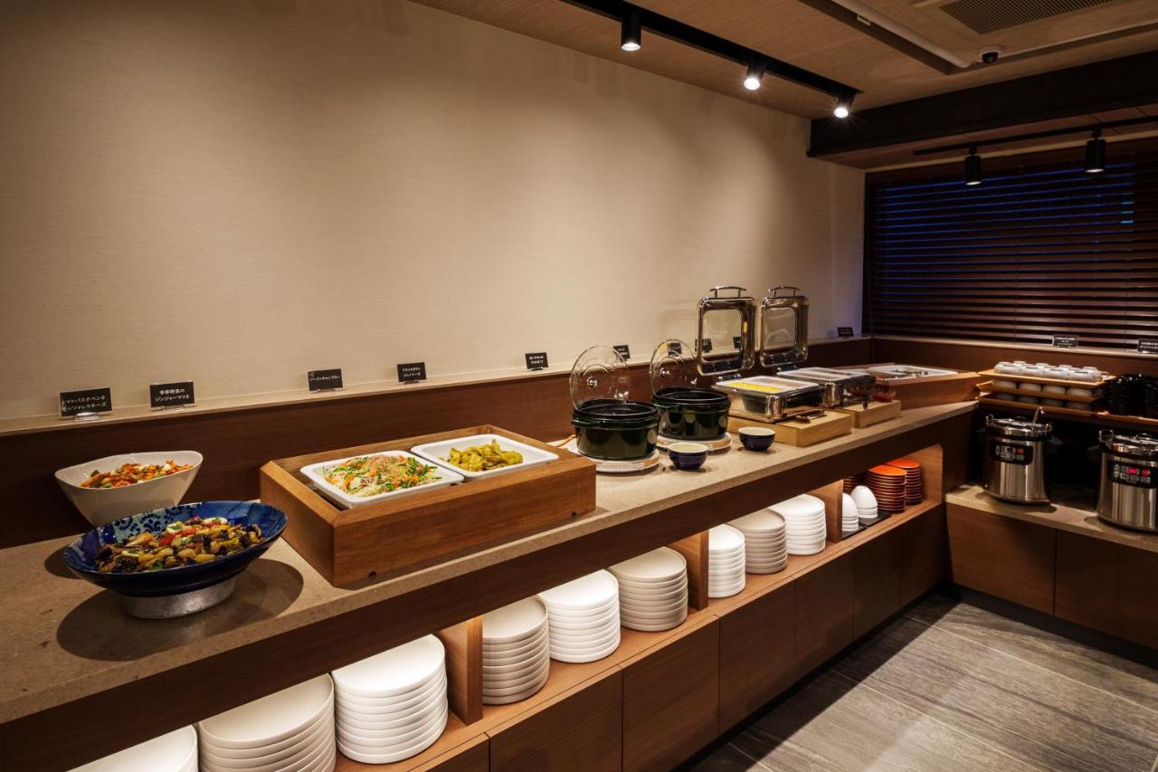 Hotel Grandconsort נאהא מראה חיצוני תמונה